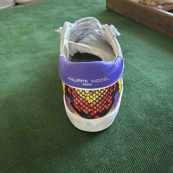 Philippe Model - Picture 2 of 3